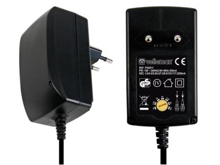 Image of COMPACTE SCHAKELENDE VOEDING MET 7 SELECTEERBARE UITGANGEN: 3 TOT 12 V