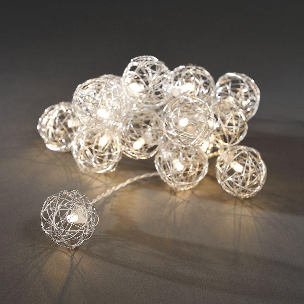 Lichtslinger - led kerstverlichting binnen - 16 lampjes - 2.25 meter - warm wit - 3x AA