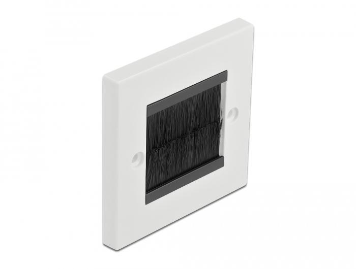 Delock Kabelmanagement-afdekplaat 86 x 86 mm met zwarte borstelstrip